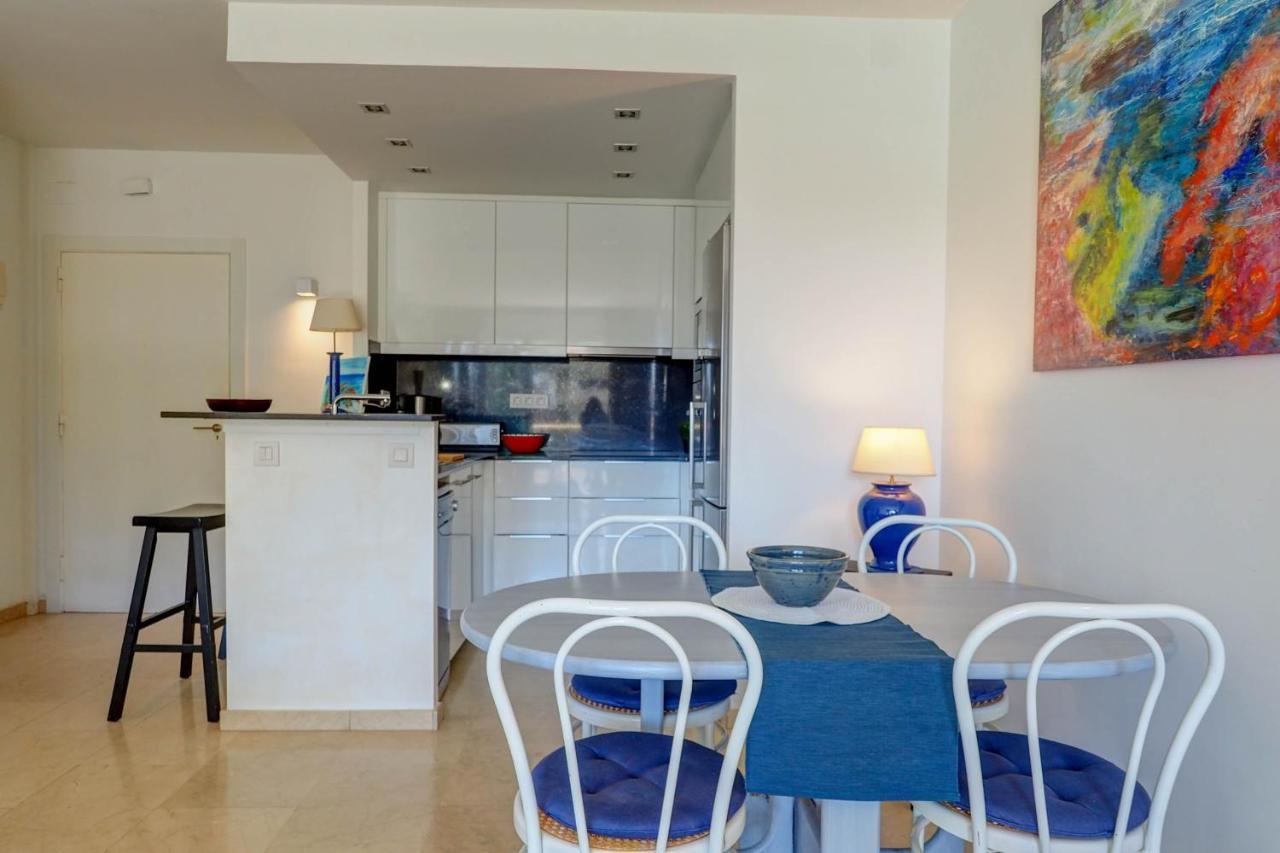 Mediterraneo Seaview Apartment By Hello Homes Sitges Exterior foto